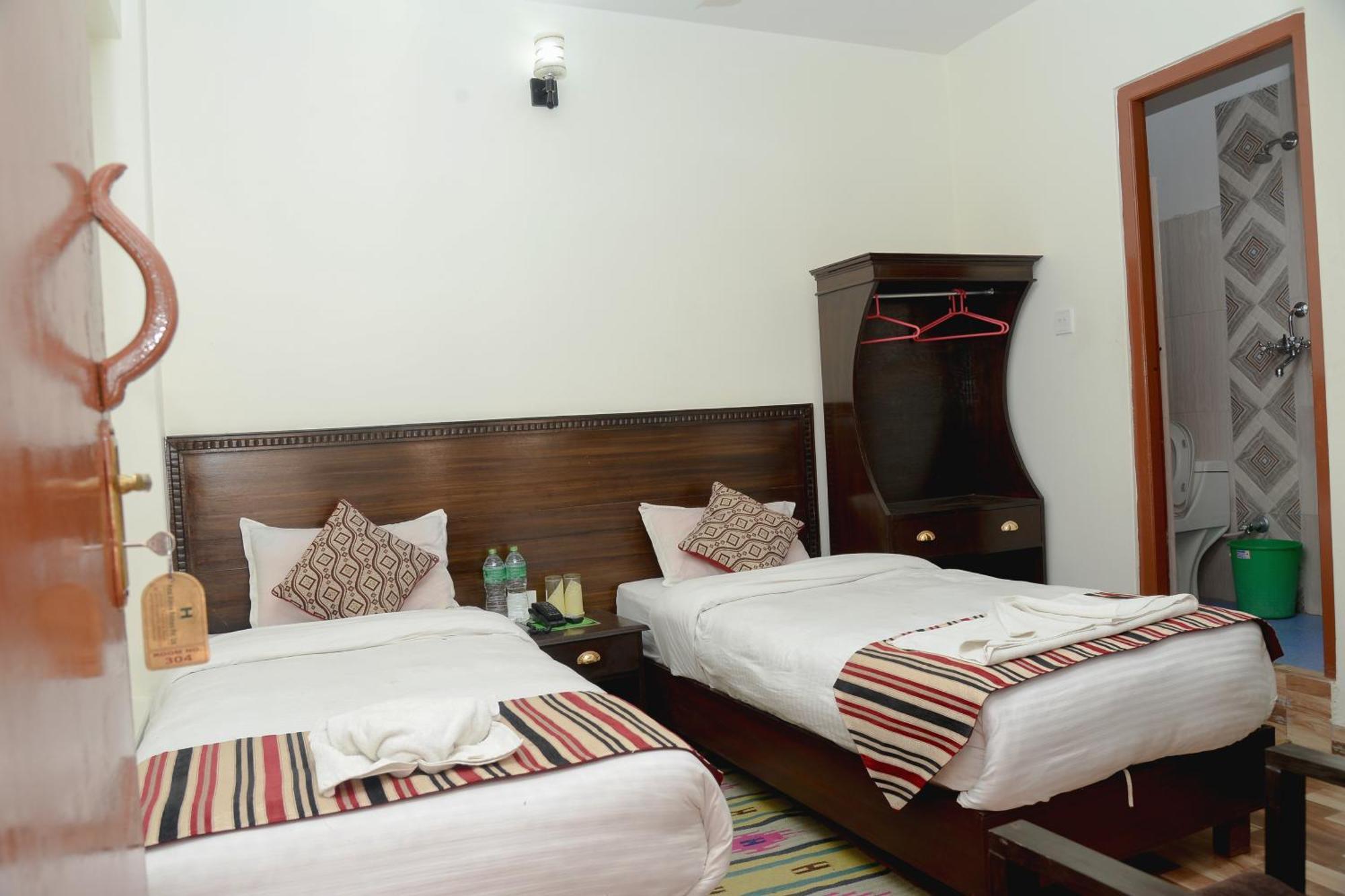 Hotel Admire Pokhara Pvt. Ltd. المظهر الخارجي الصورة